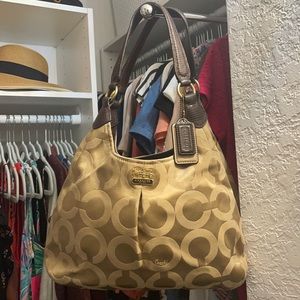 Coach shoulder purse